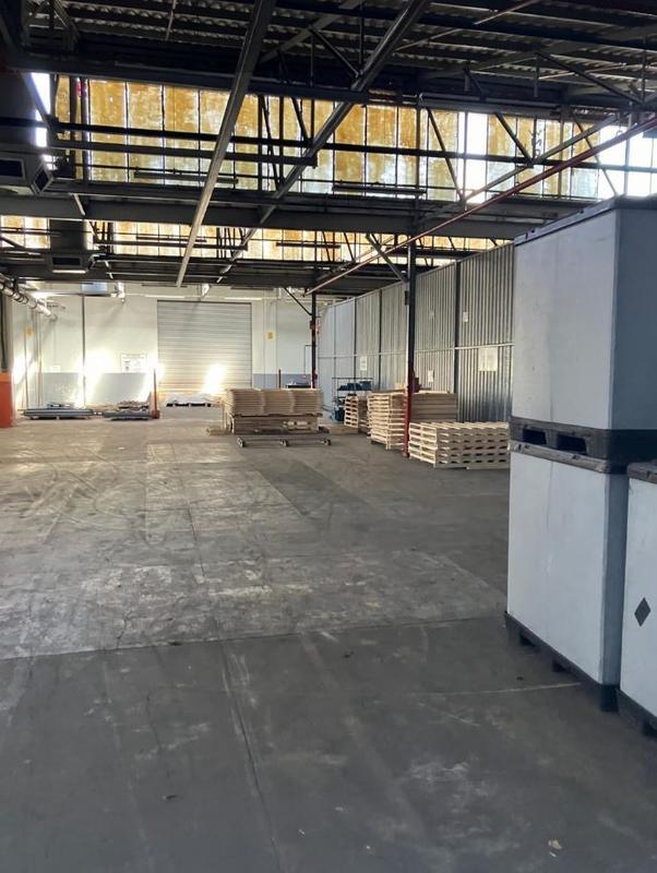 To Let commercial Property for Rent in Sidwell Eastern Cape